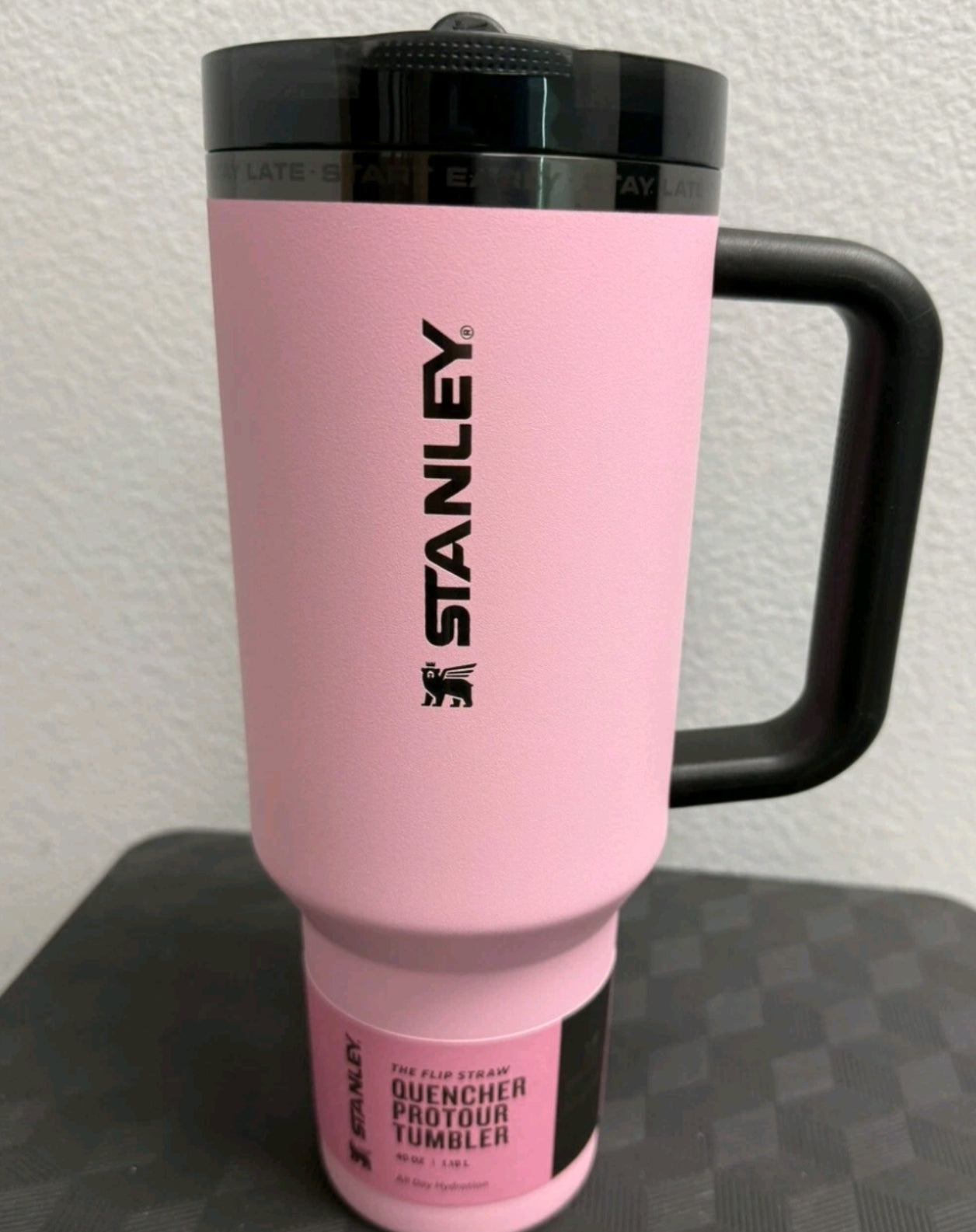 Stanley Quencher ProTour Tumbler 40oz with Flip Straw β Pink