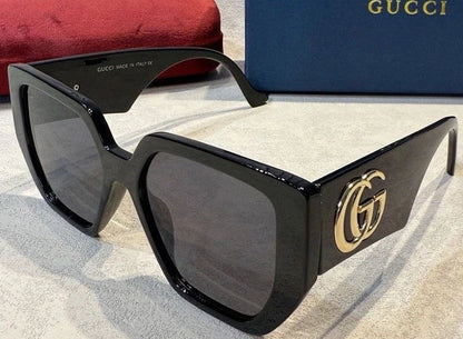 Gucci Women's Oversized Square Sunglasses Black Frame Grey Lenses
